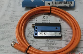 SICK WF2-40B410槽型开关